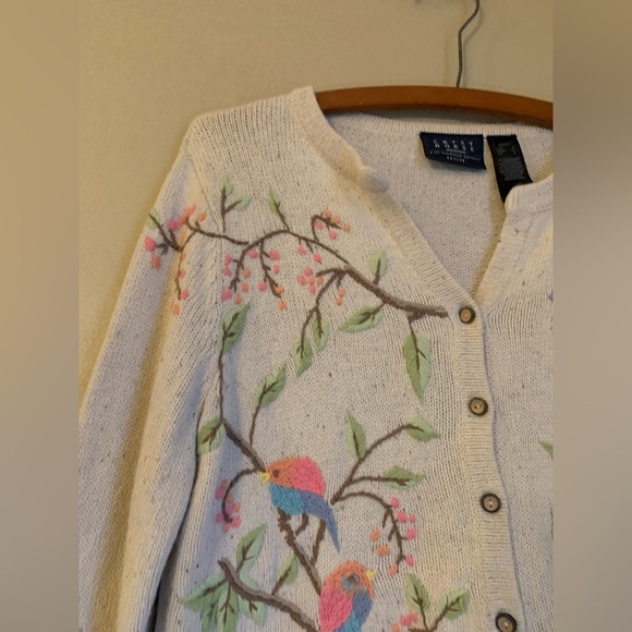 Crazy horse liz Claiborne embroidered sweater cardigan birds flowers spring - Picture 3 of 7